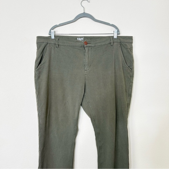 Mugsy Olives Pants Chino Cotton Twill Casual Classic Streetwear Travel Green 42 - Picture 5 of 14